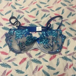 🌻Blue Floral Lace Bra